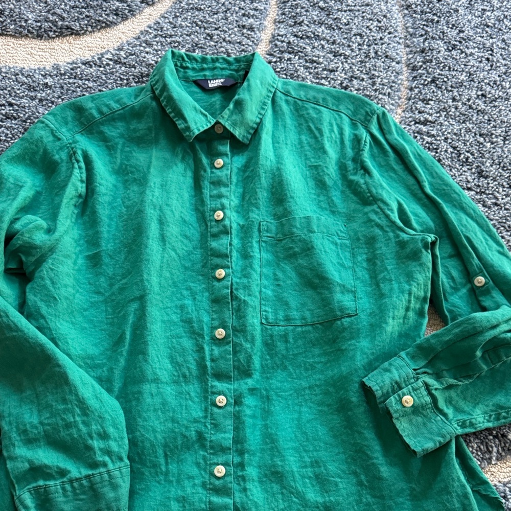 Like New!! Lands' End Women’s Green Casual Button Down Shirt